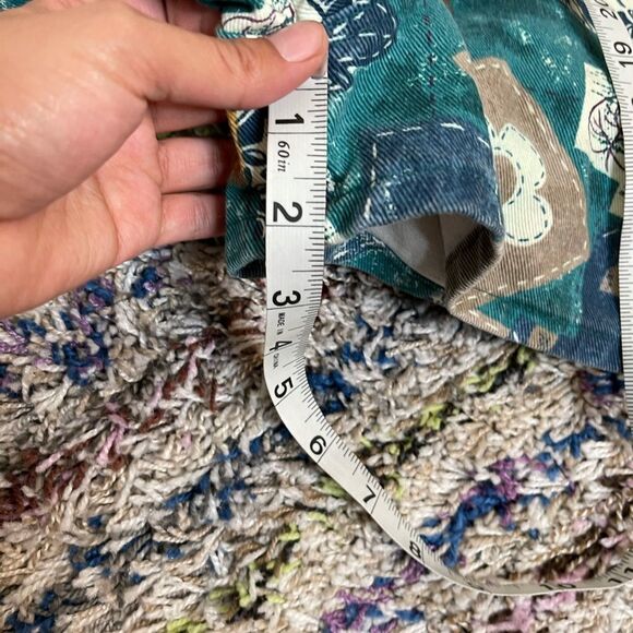 Vintage printed denim natural waist shorts - Picture 7 of 8